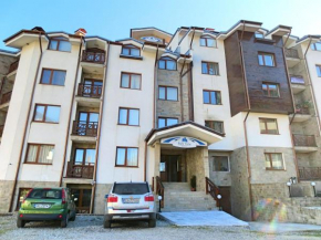 ParkView Complex Large Flat Next to Ski Lift